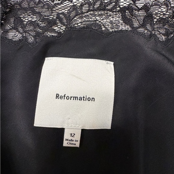 New Reformation Dolly Silk Black Top. - Picture 10 of 12